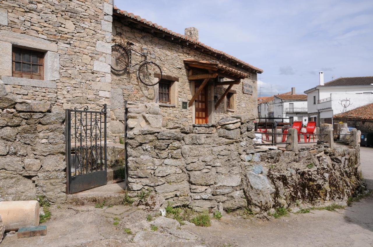 La Resbalina Casa Rural Cabeza del Caballo Luaran gambar