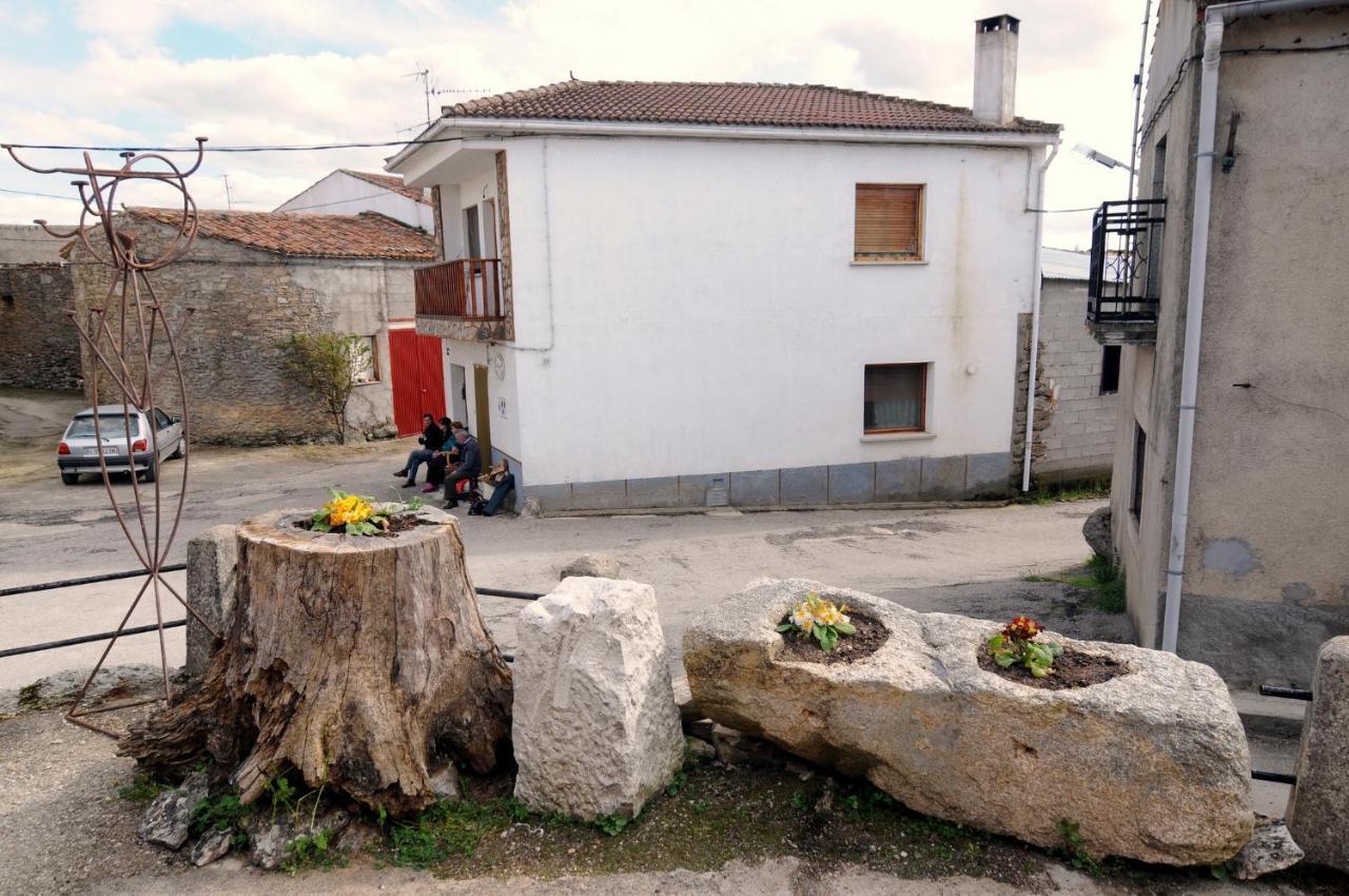 La Resbalina Casa Rural Cabeza del Caballo Luaran gambar
